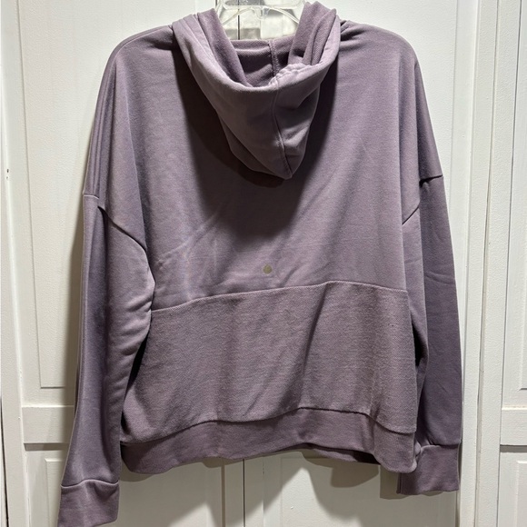 Reebok Women’s Purple Hoodie Sweatshirt‎ - Picture 2 of 5